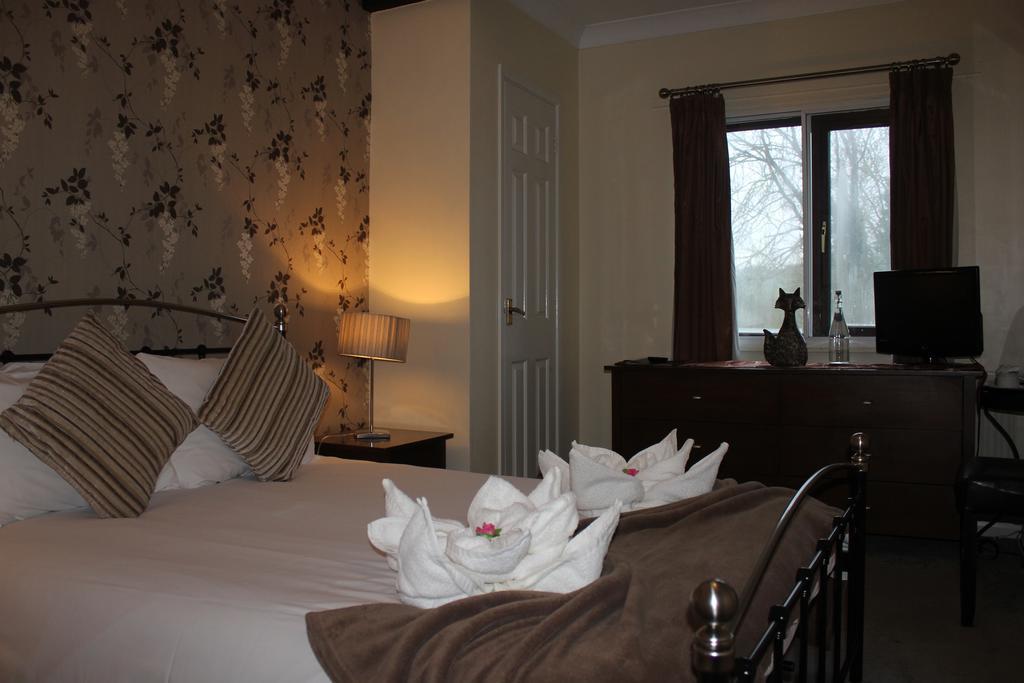 The Swan At Stoford Hotel Stapleford  Bagian luar foto