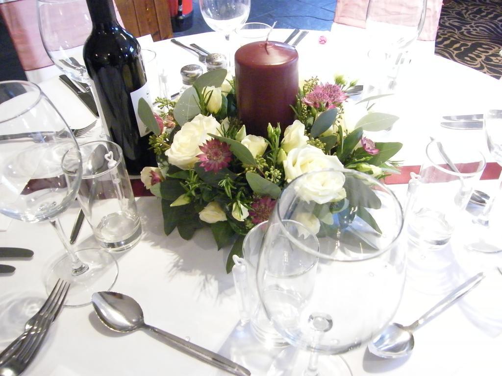 The Swan At Stoford Hotel Stapleford  Bagian luar foto